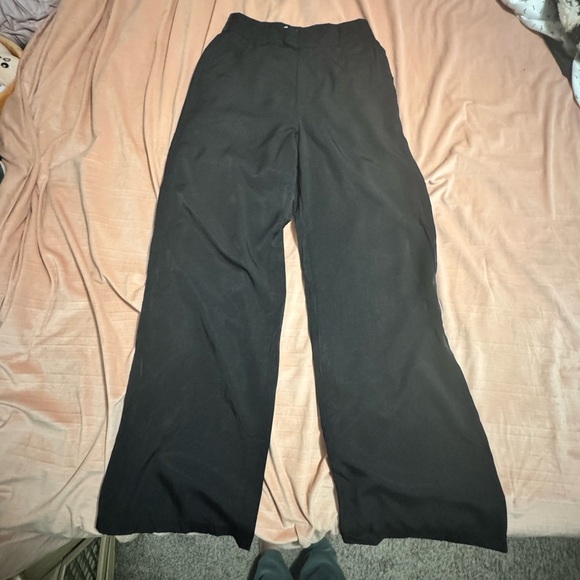 Princess Polly Wide Leg Black Pants
Size 4 (AU/UK 8, EU 36) - Picture 1 of 4